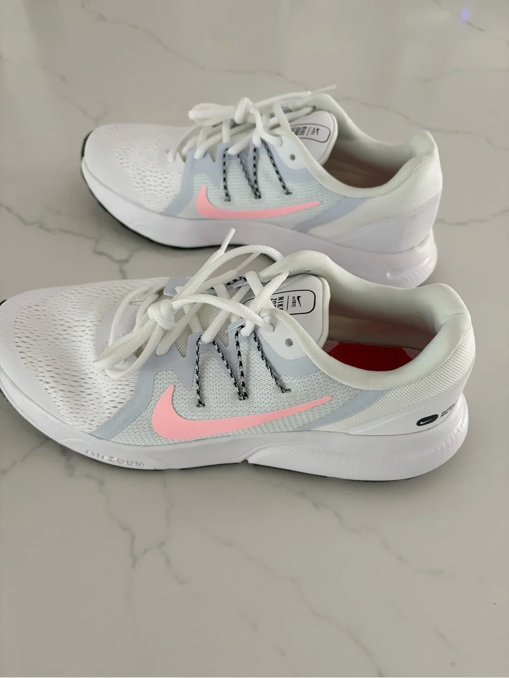 Nike size 10 Women’s Nike Zoom Span 3 Shoes For White/Pink New no tag.